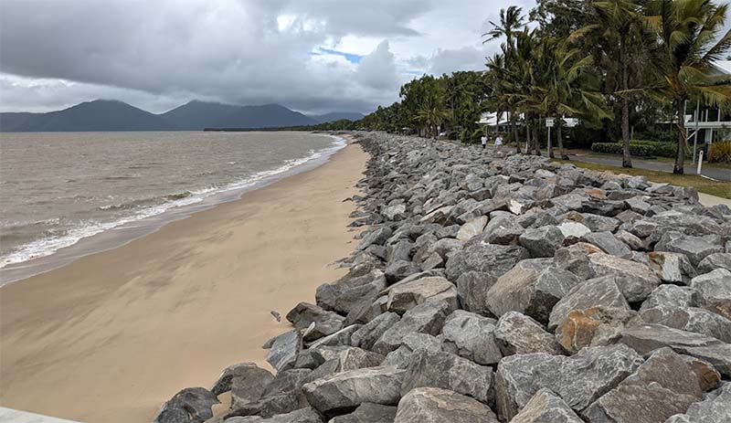 Machans Beach