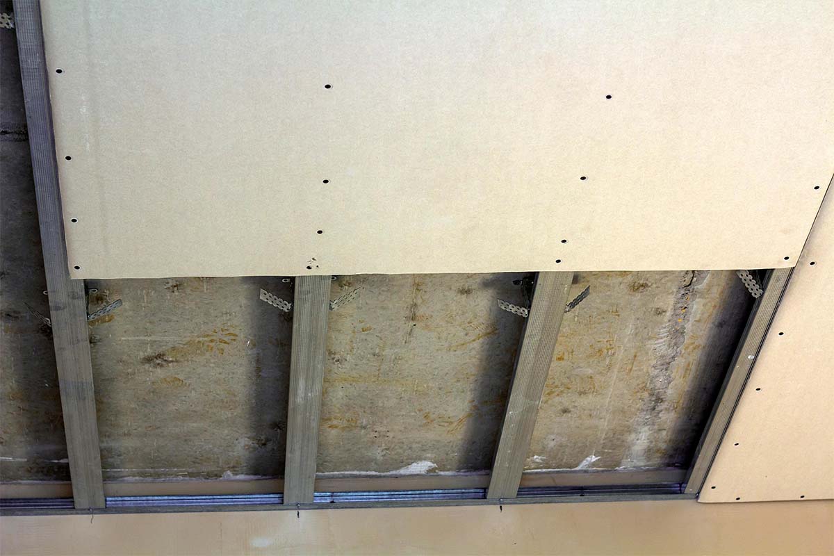 Plasterboard Ceiling Replacement Service In Cairns QLD