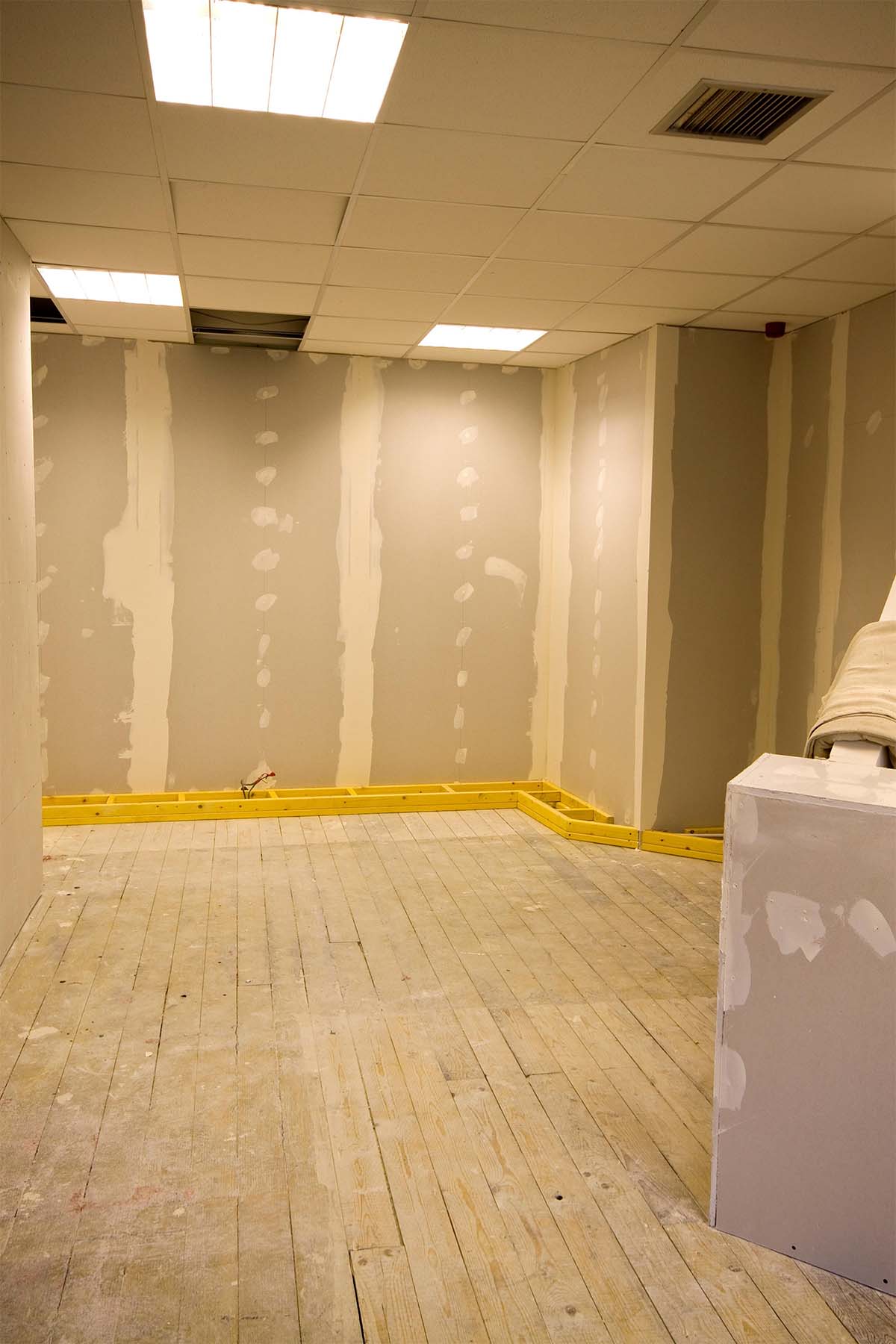 Shop Fit-Out By Cairns Plasterers