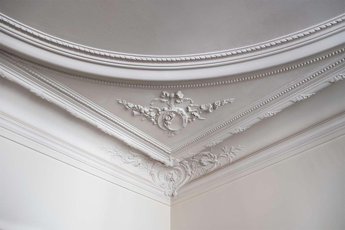 Stunning Ornate Plaster Cornice Installed In Building In North Queensland