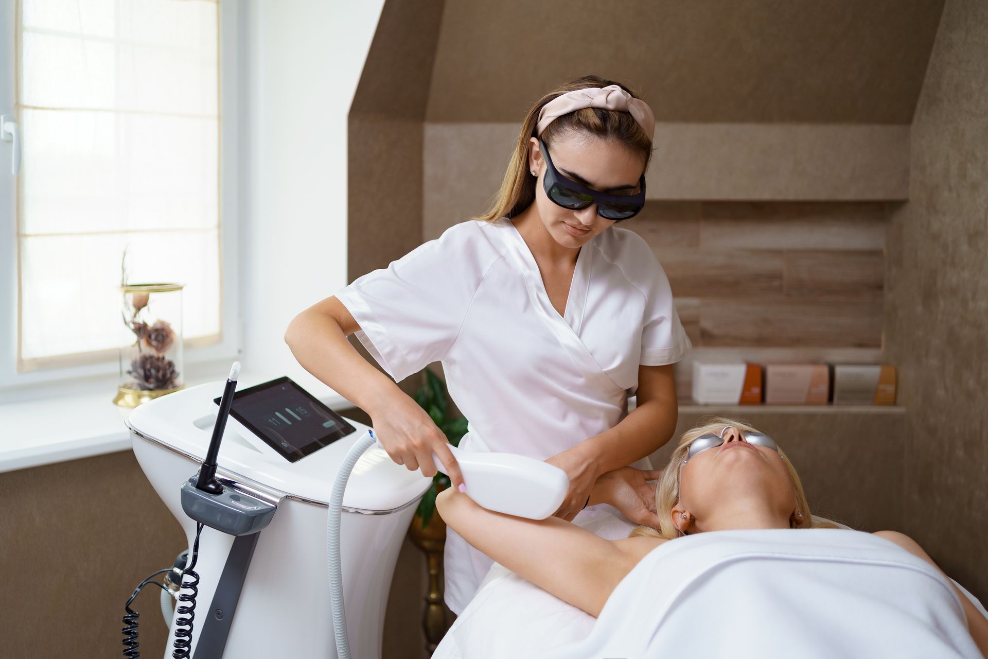 How Long Does Underarm Laser Hair Removal Last?