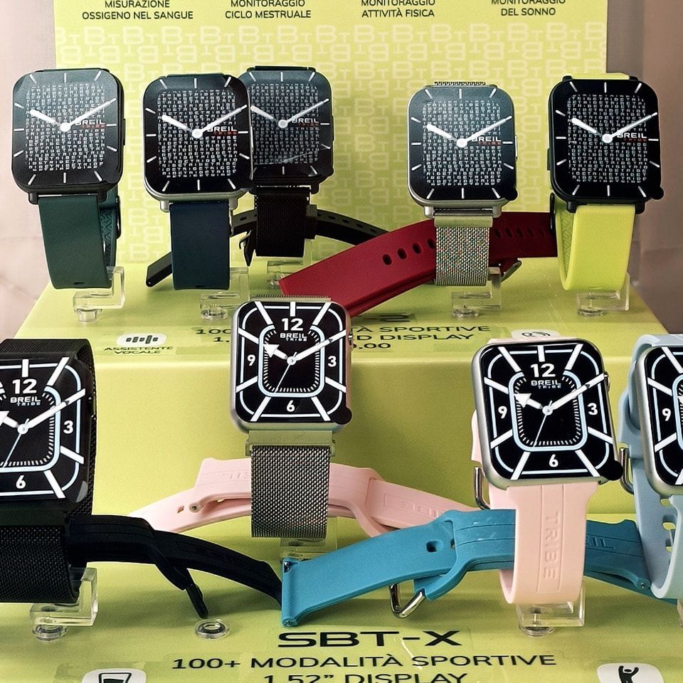 Una mostra di orologi sportivi sbt-x 100+ modalita