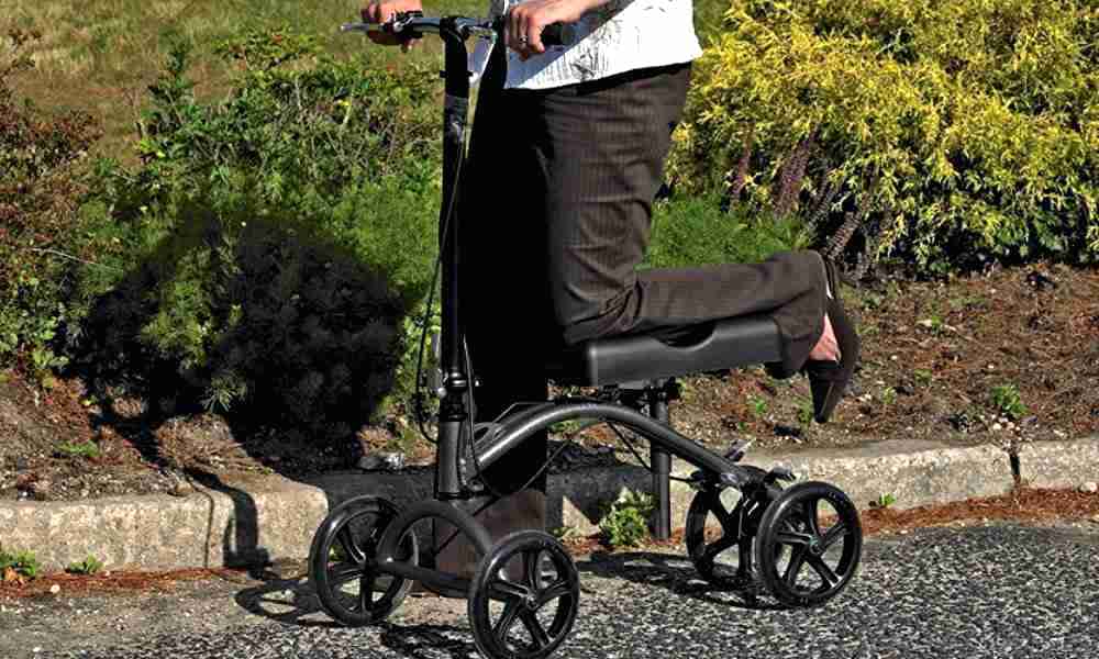 Knee Walkers are a great alternative to crutches, fold up easily so you can stow or put in a vehicle with ease.