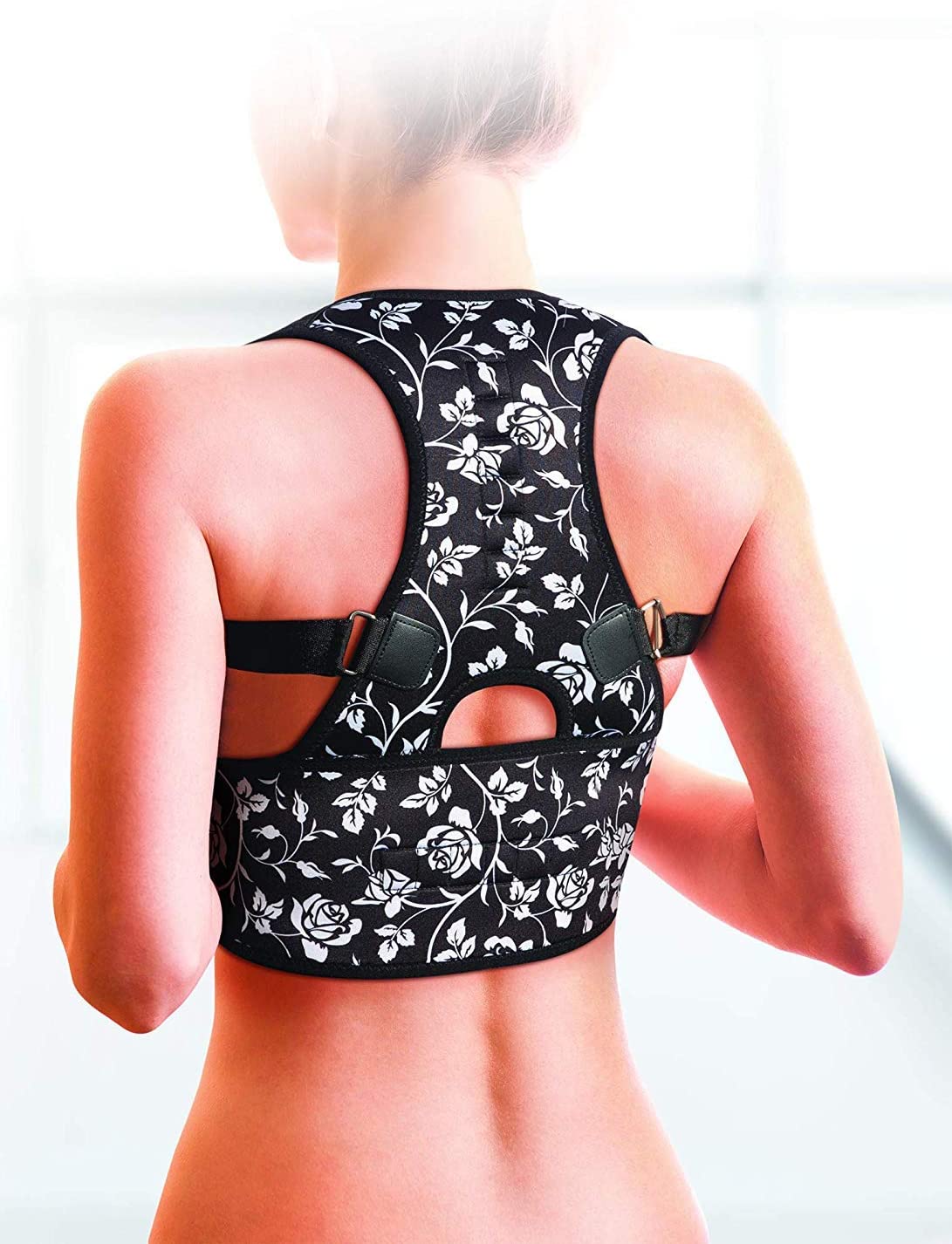 Designed to keep shoulders back and limit clavicle movement during treatment of clavicular fractures.