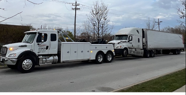Heavy duty tow truck near me in Monee, IL