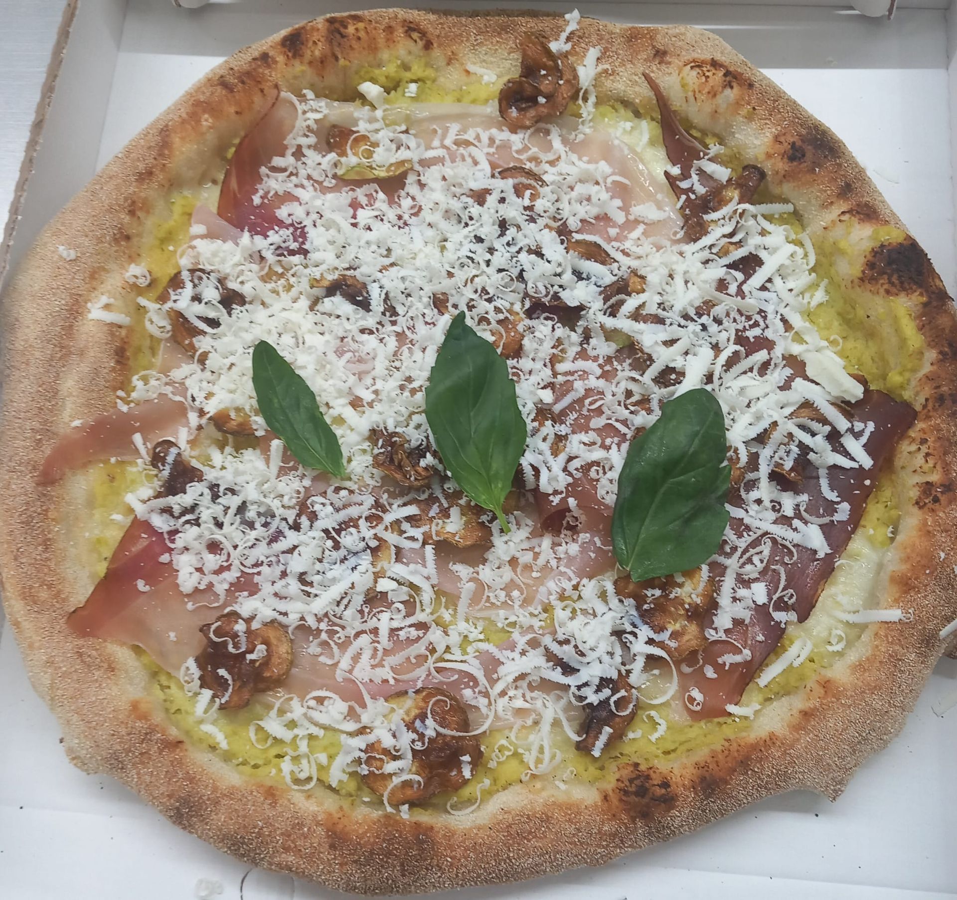 pizza parmigiana