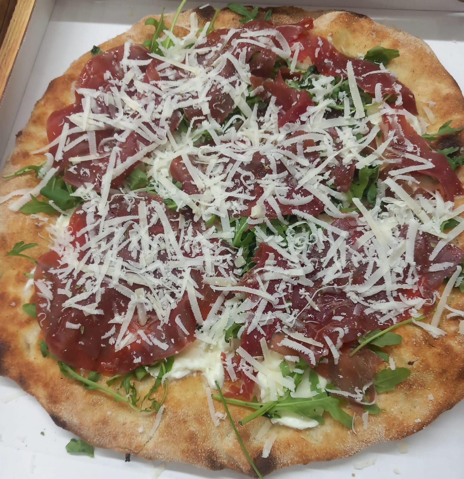 pizza con bresaola