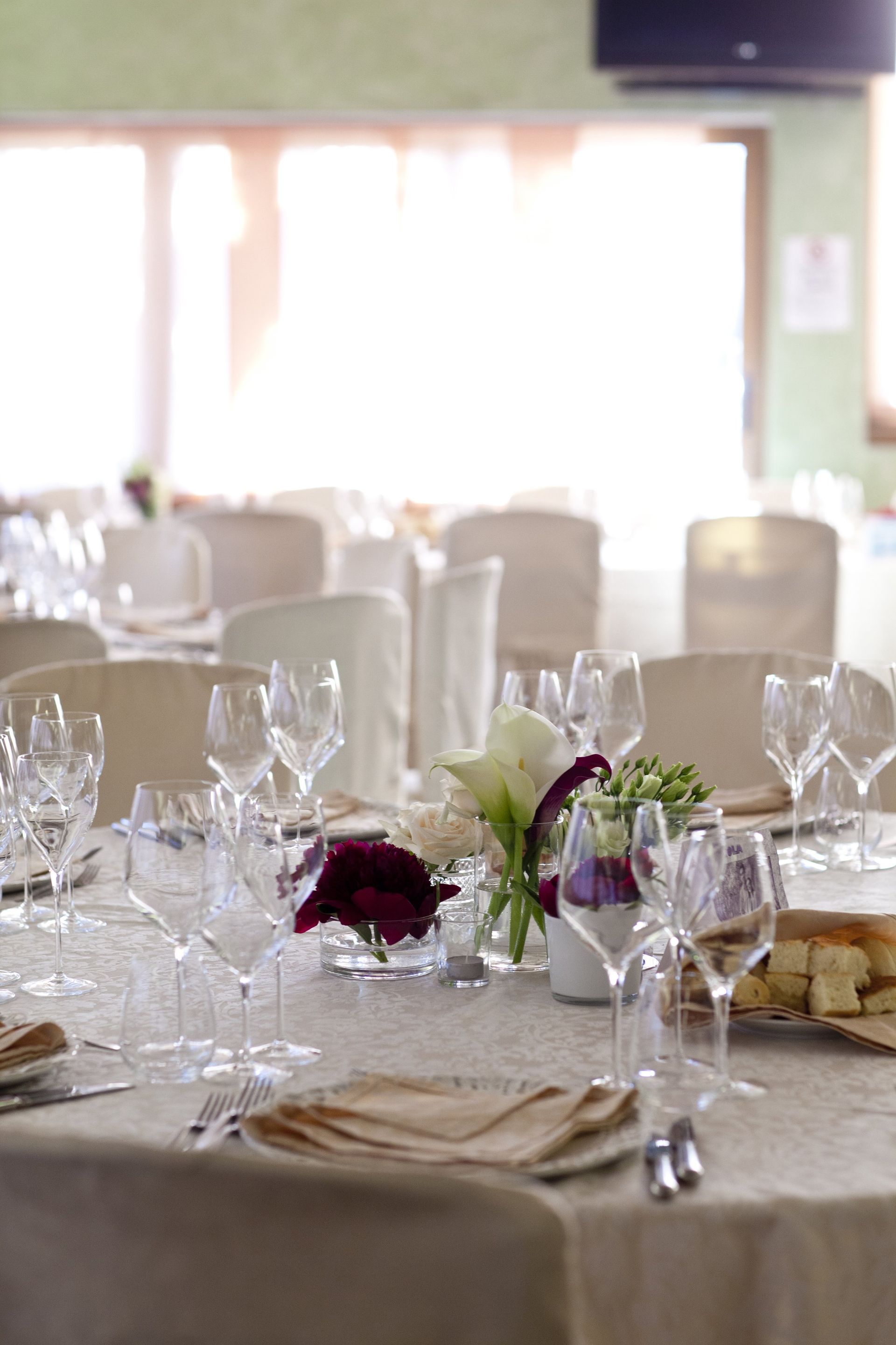 vista ravvicinata di un tavolo