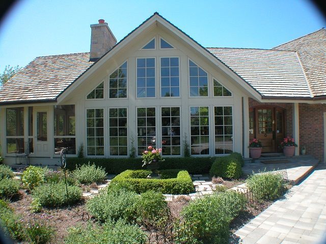 A large white house with a lot of windows