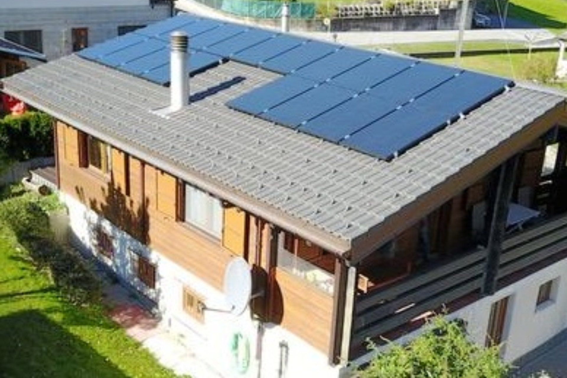 impianto fotovoltaico casa di montagna
