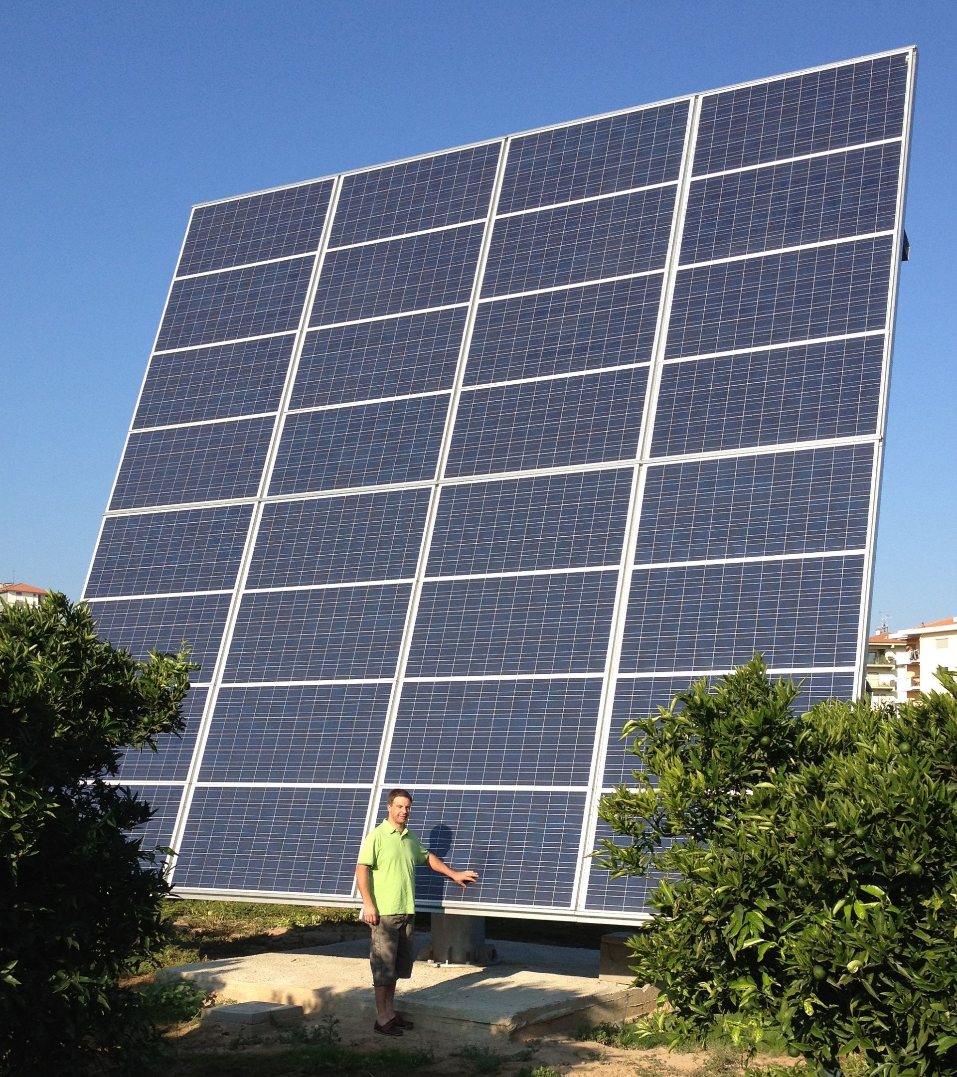 impianto a inseguimento solare automatico