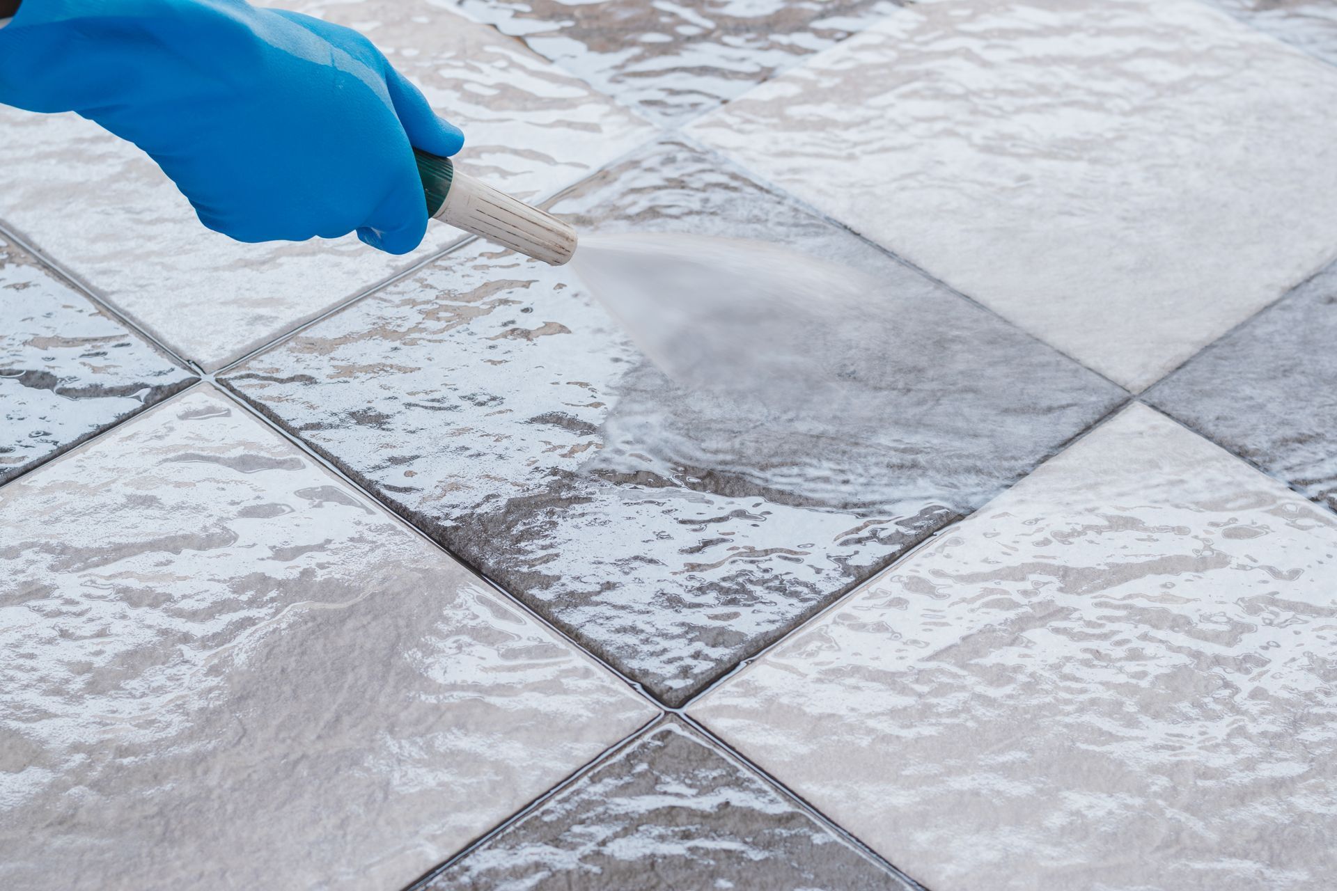 Professional tile and hard surface floor cleaning services