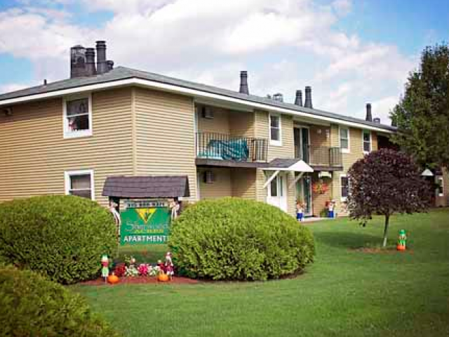 Sherwood Acres exterior 2