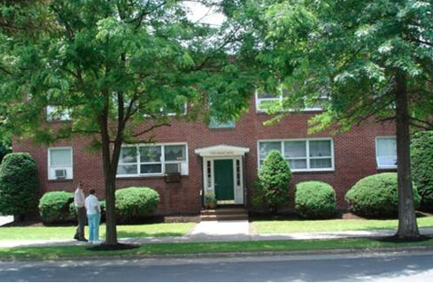 Tri Town exterior front