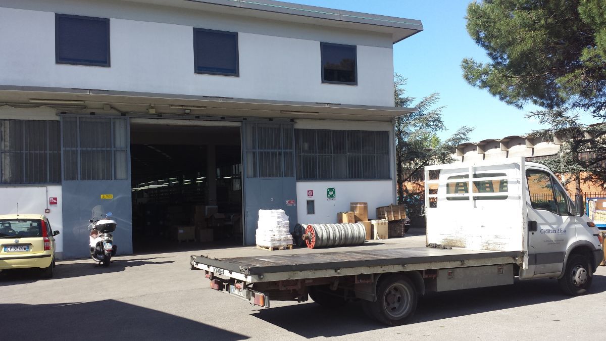 esterno della ditta di orditura