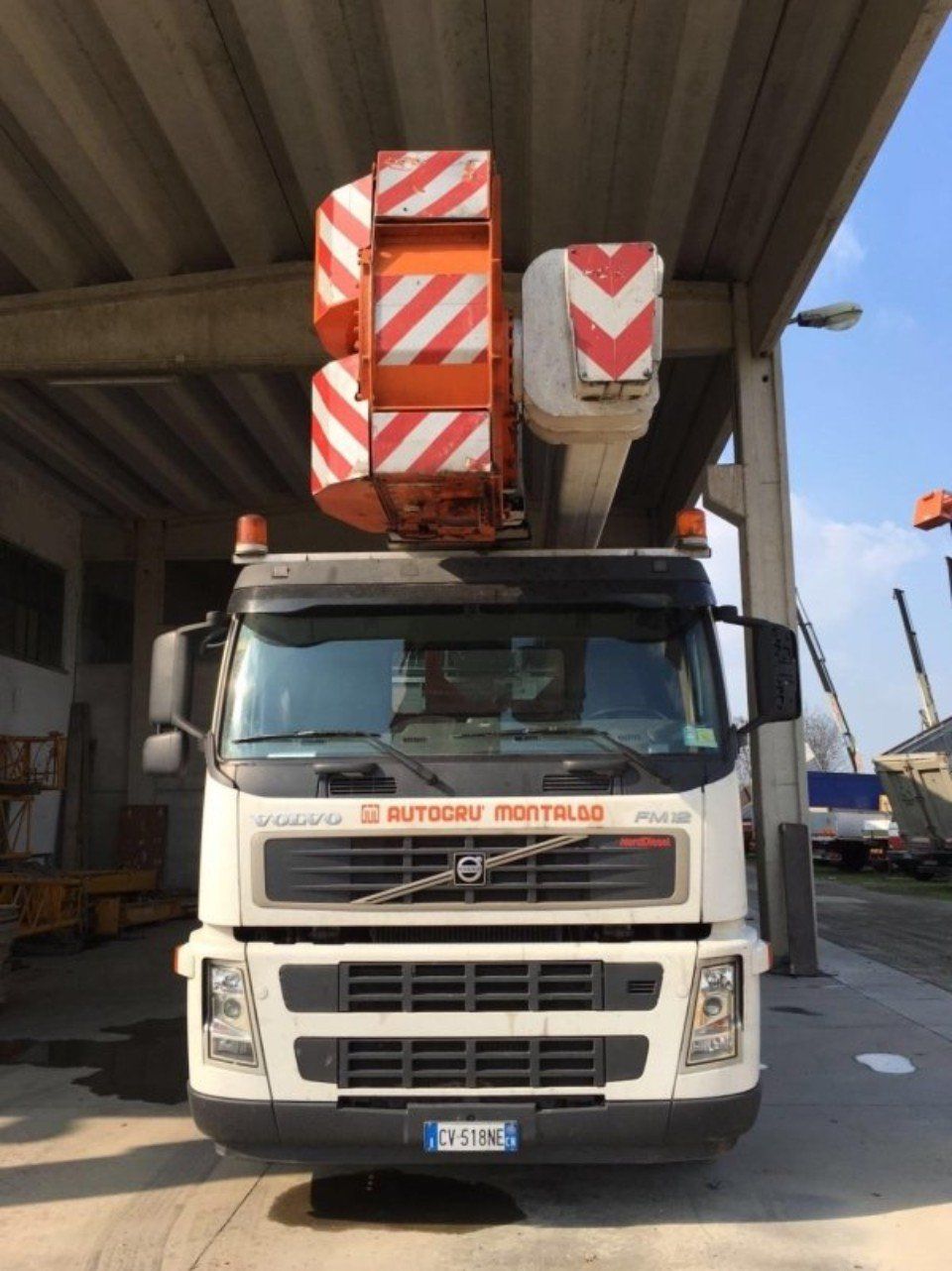 Multitel J352 TA dell'azienda