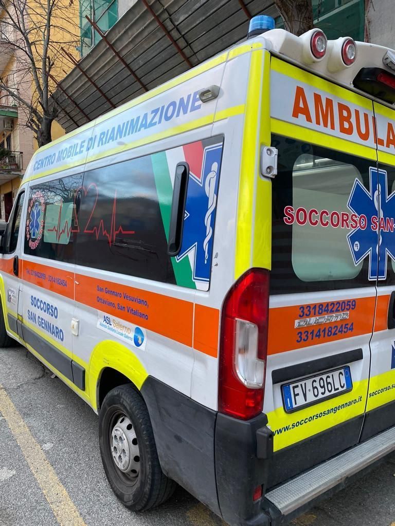 Sezione posteriore di ambulanza