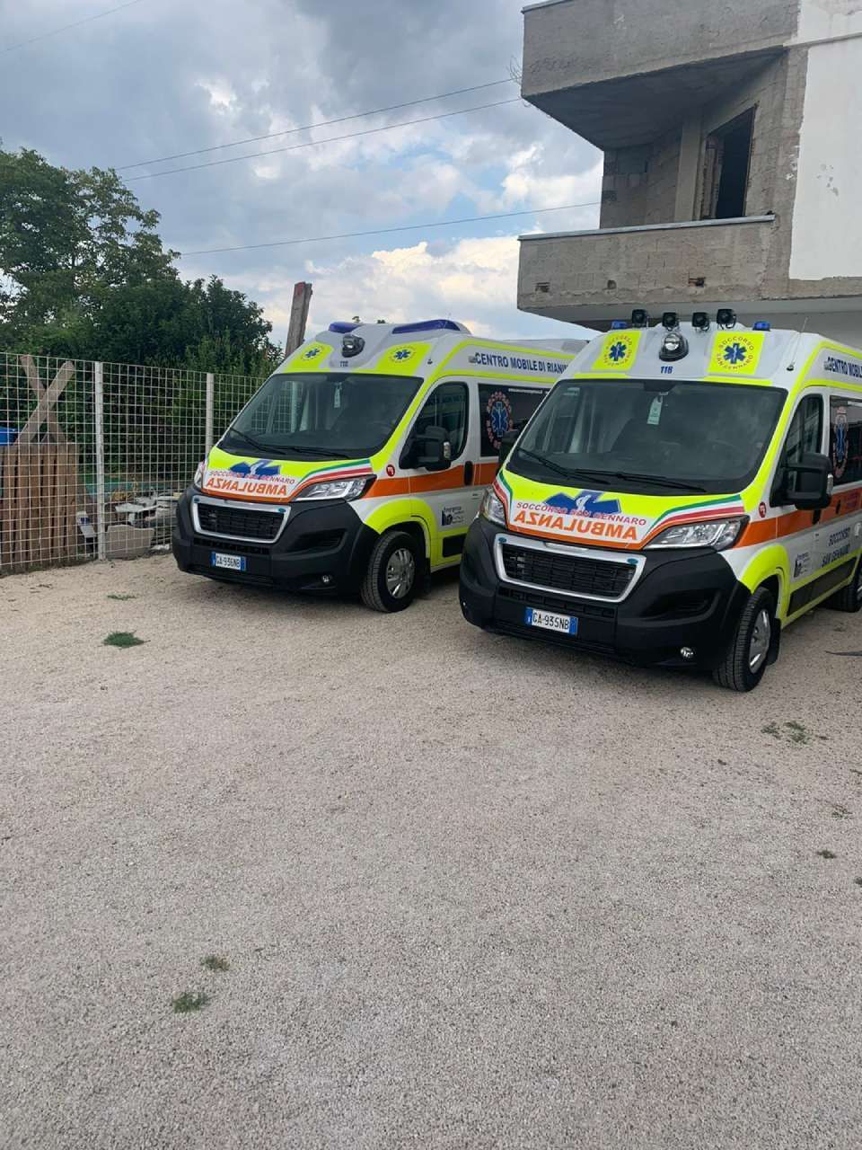 Due ambulanze