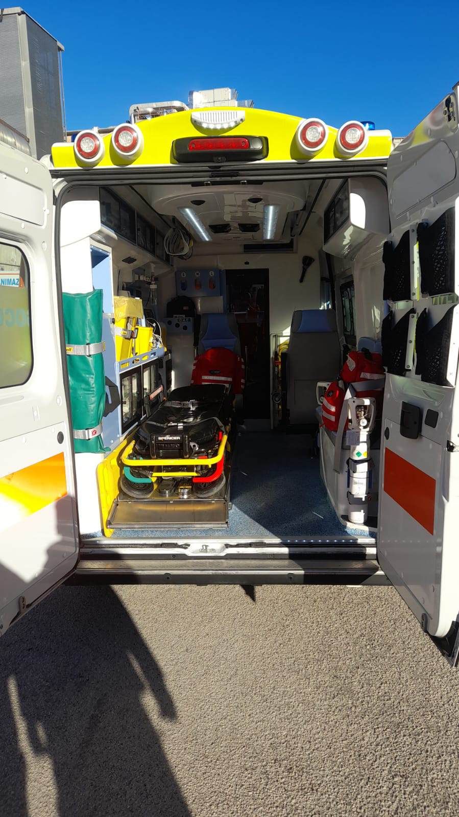 Interno ambulanza