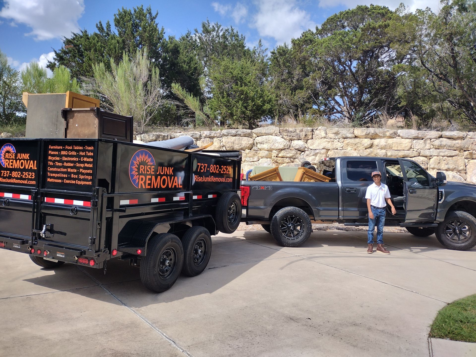 Removing Old Junk and Appliances, Austin, Tx., Rise Junk Removal