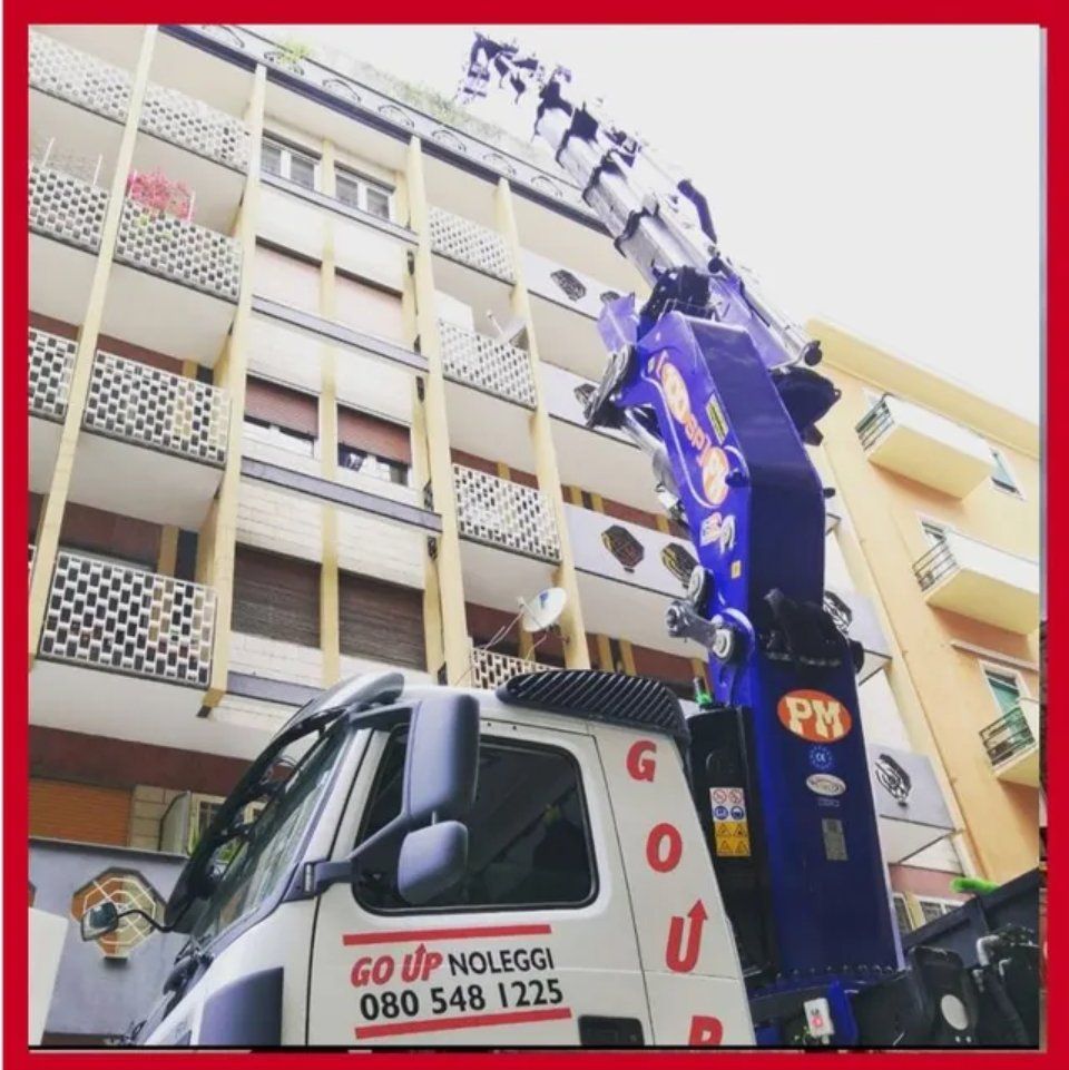 Piattaforma aerea per lavori ad alta quota