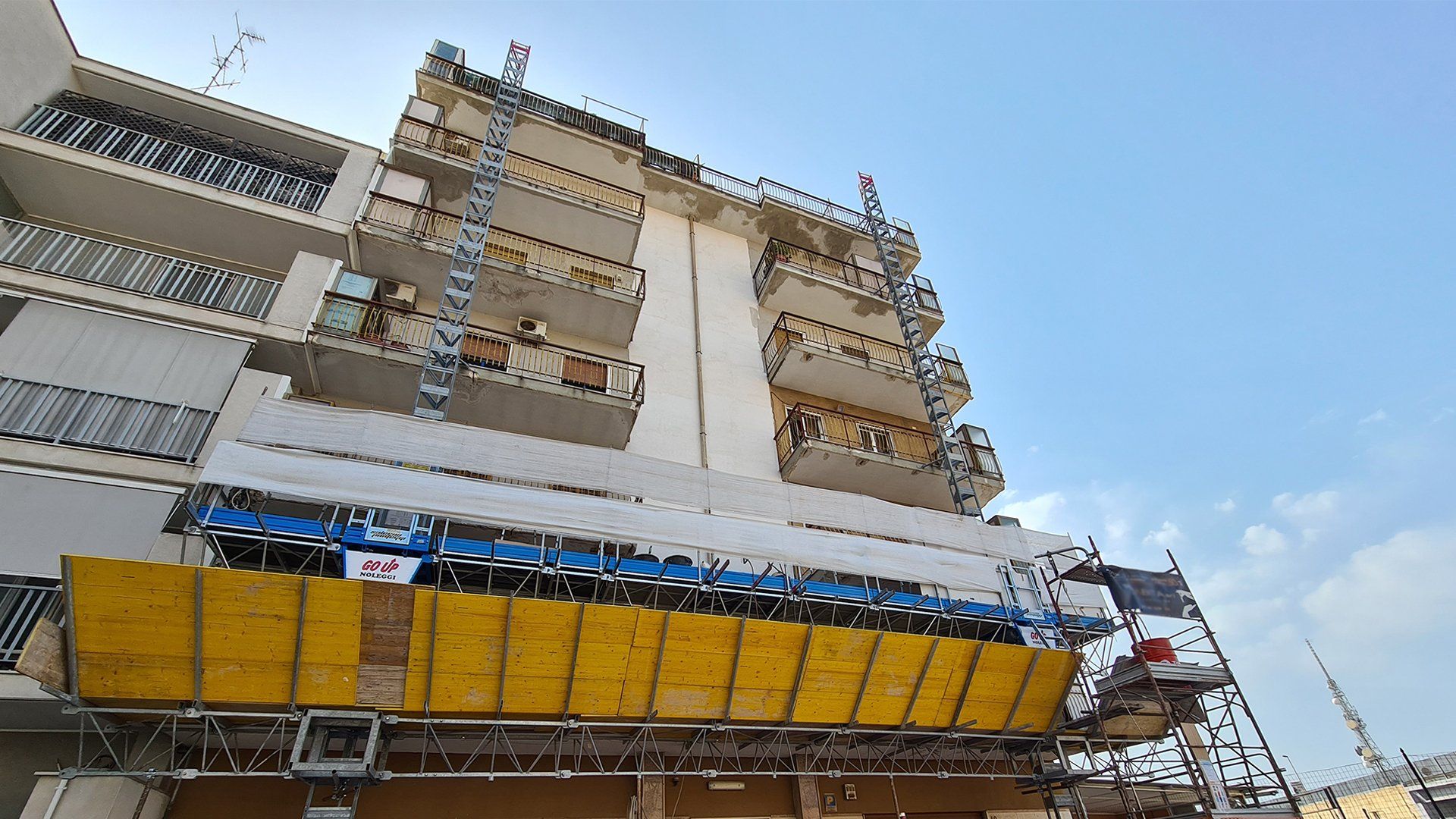 PONTEGGIO BICOLONNA NOLEGGIO