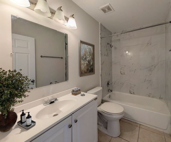 Yellow Pine Bathroom