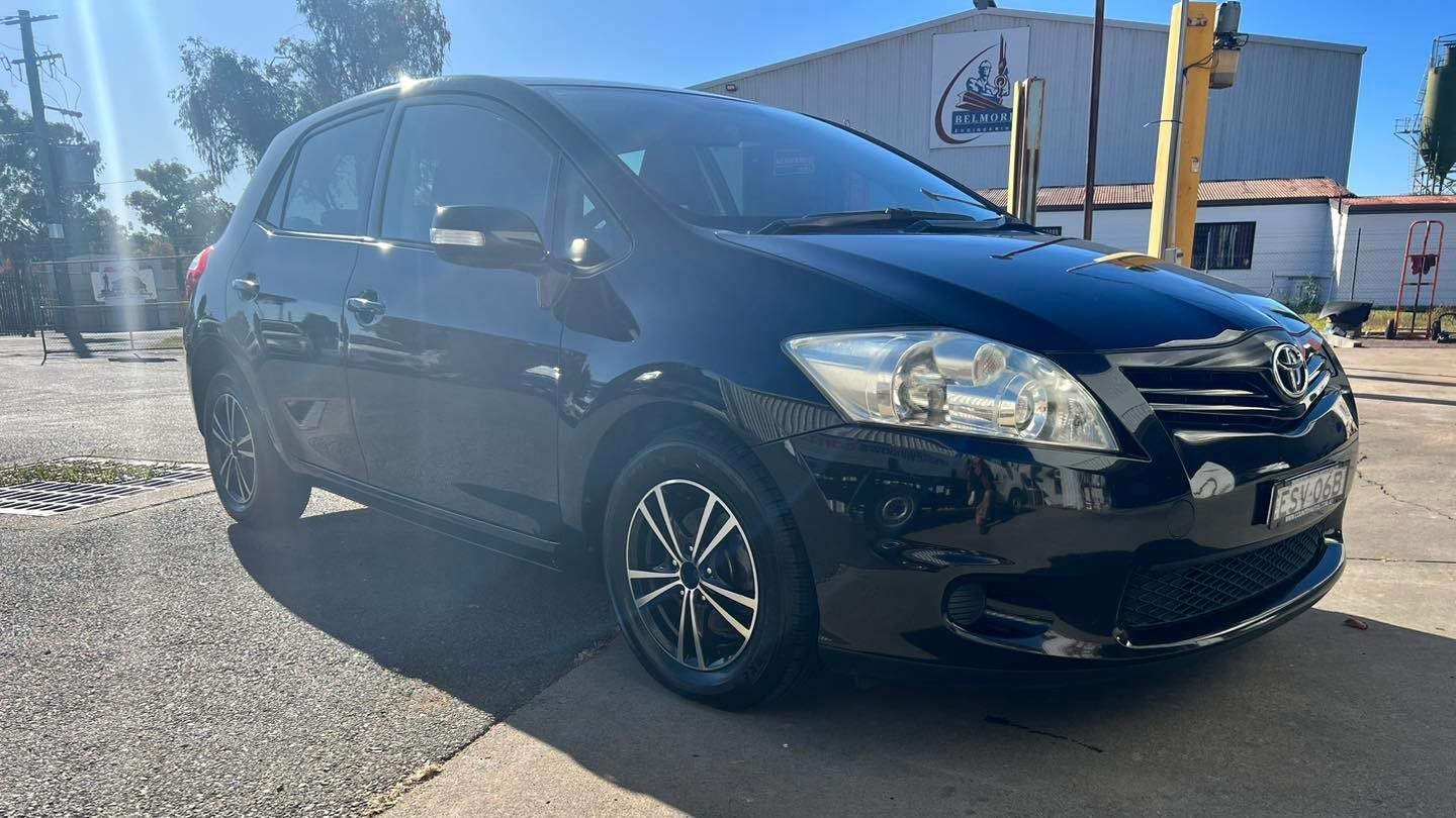 Newly Polished Black Car — Shane’s Car Detailing & Office Cleaning in Taminda, NSW