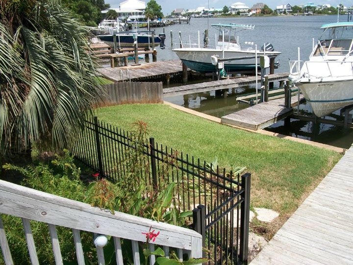 Aluminum Yard Fence — Mobile, AL — Turner Wilson Fence Company
