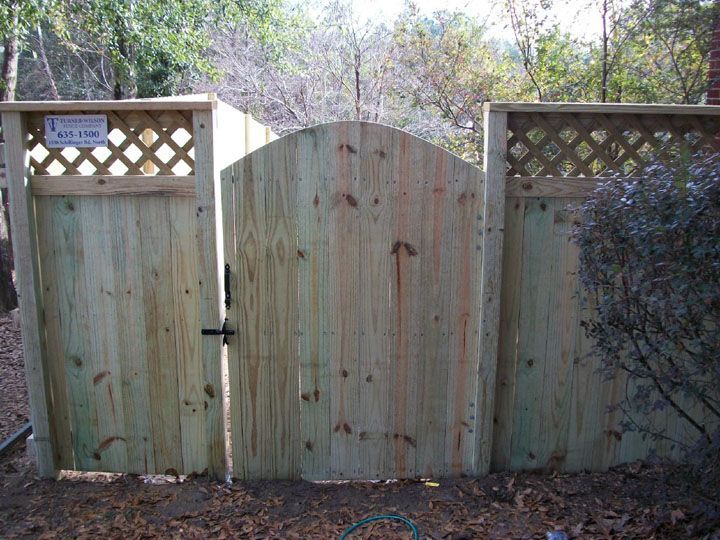Wooden Arched Gateway — Mobile, AL — Turner Wilson Fence Company