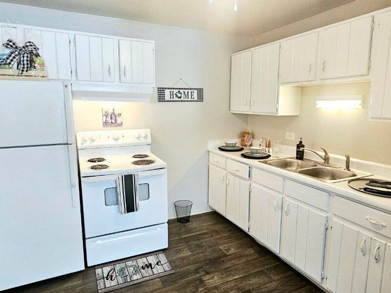 Kitchen | Powderhorn Apartments