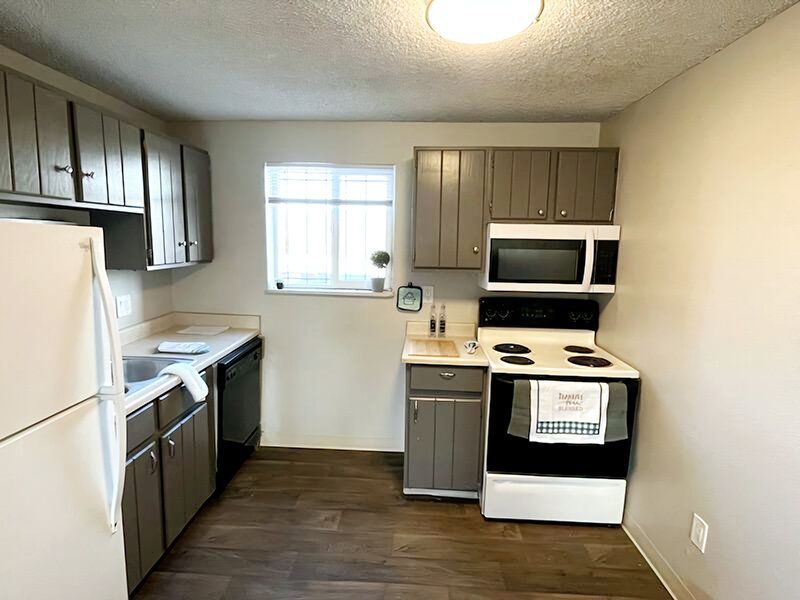 Kitchen | 1x1 | Powderhorn Apartments