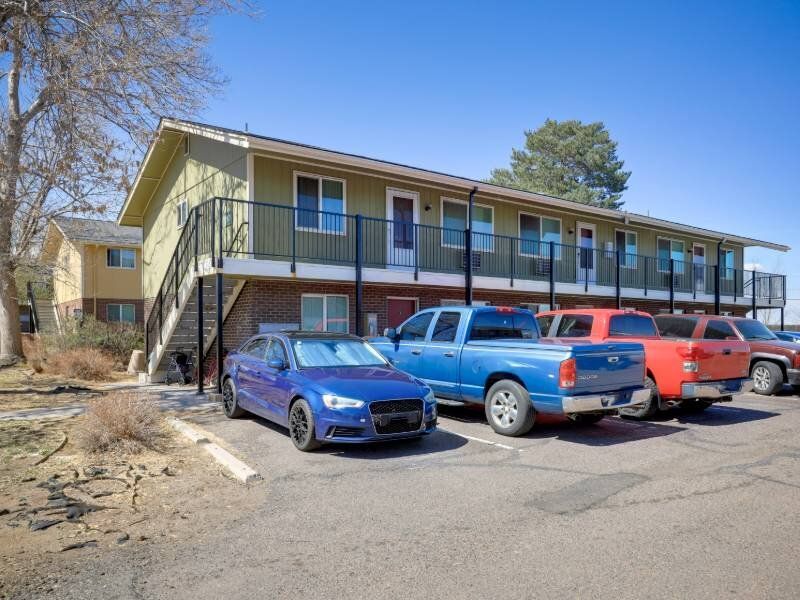 Building Exterior | Powderhorn Apartments