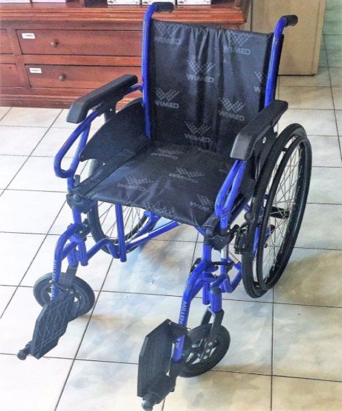 Sedia a rotelle leggera