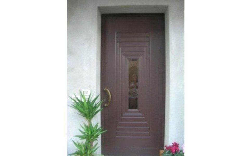 Portoncino marrone blindato