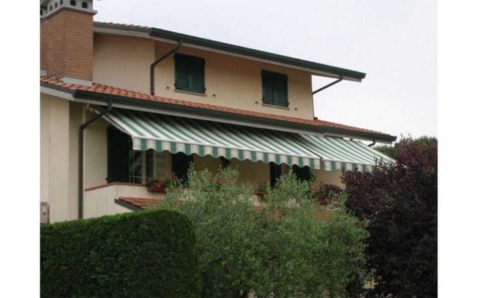 Tenda da esterni a bracci