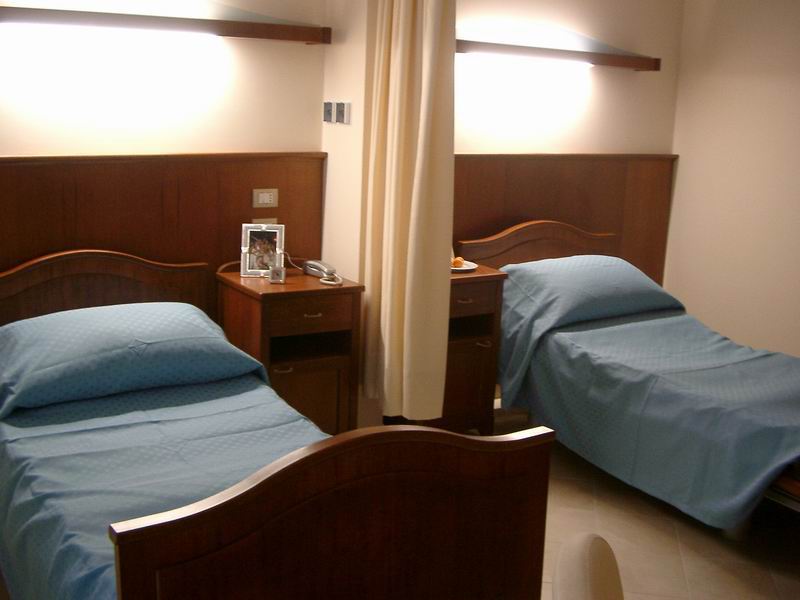 Anziani in casa di riposo