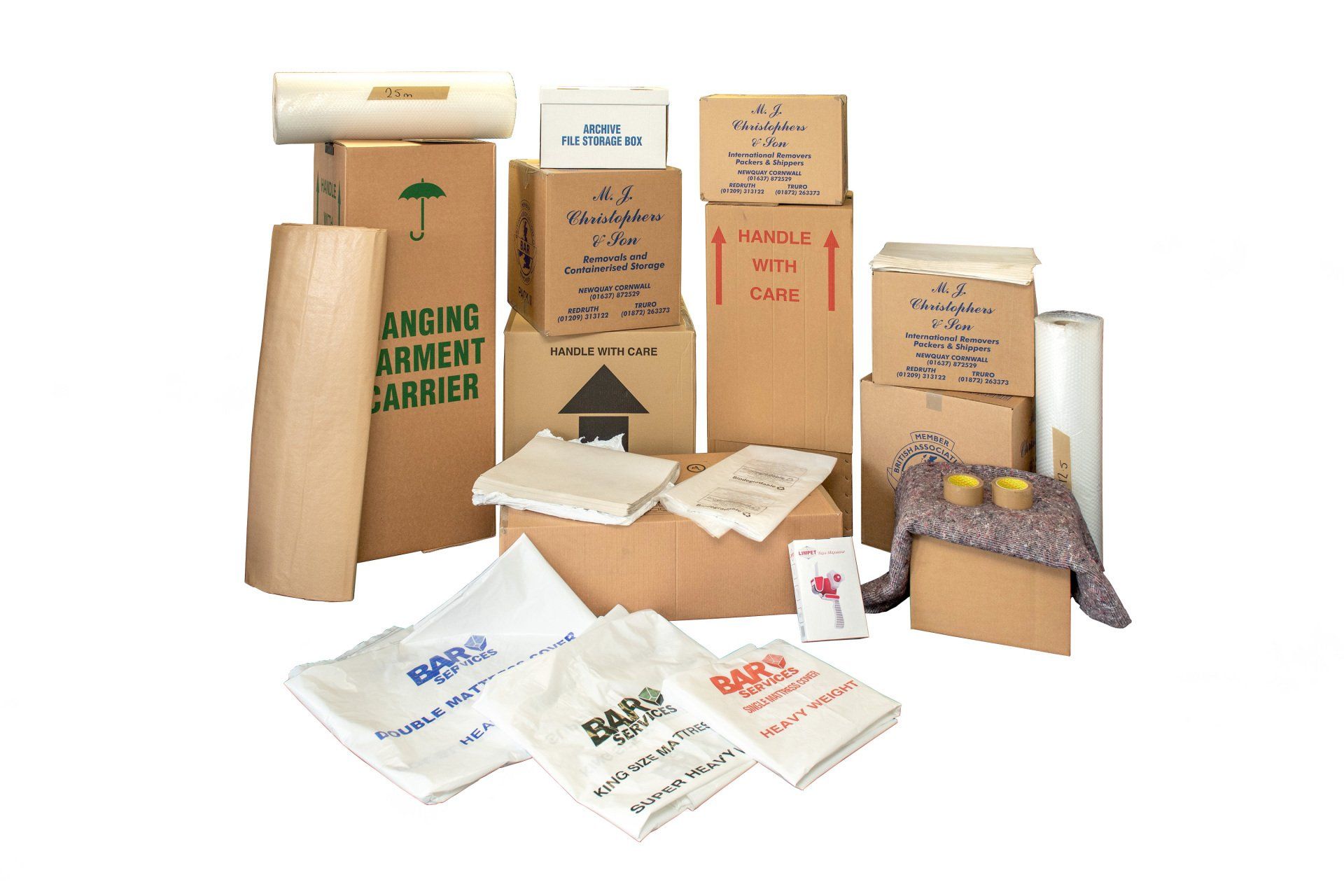 packing materials like bubble wraps and cardboard boxes offered