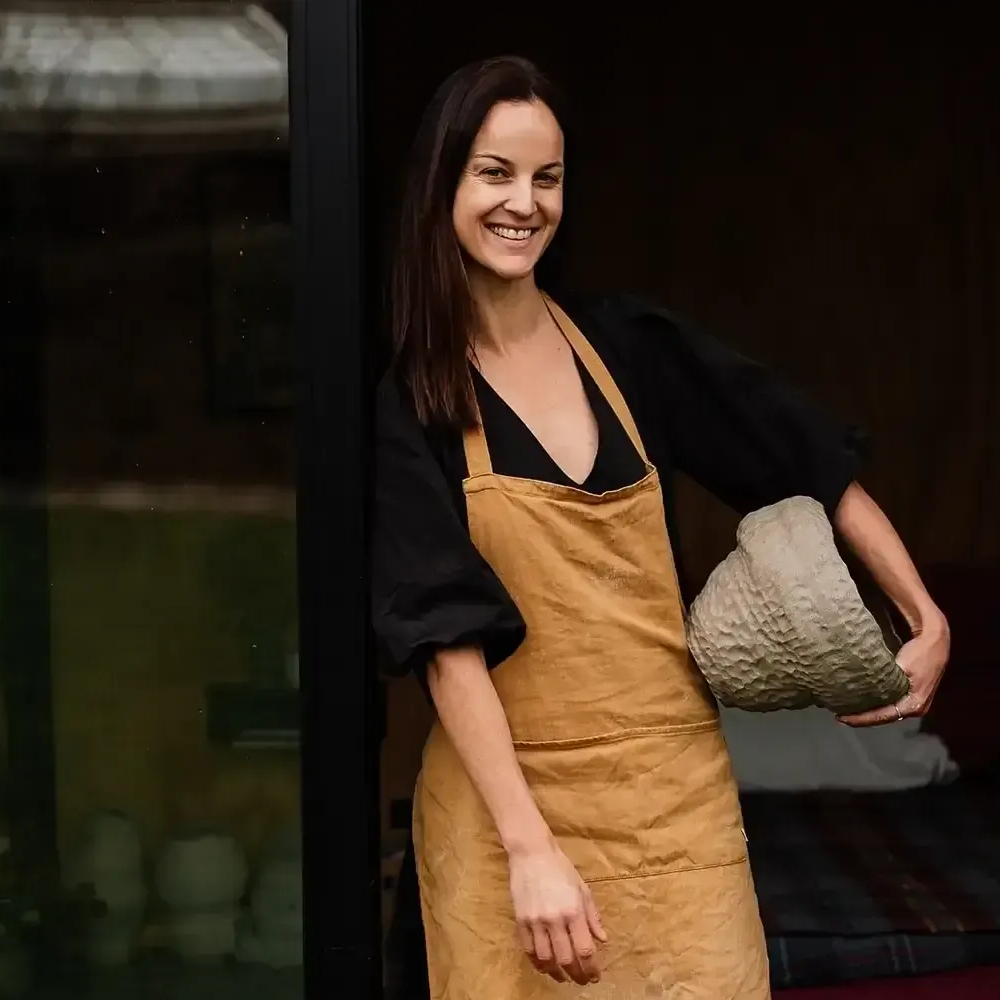 Make your own vase with Lily May Ceramics - Garden Marlborough Workshops