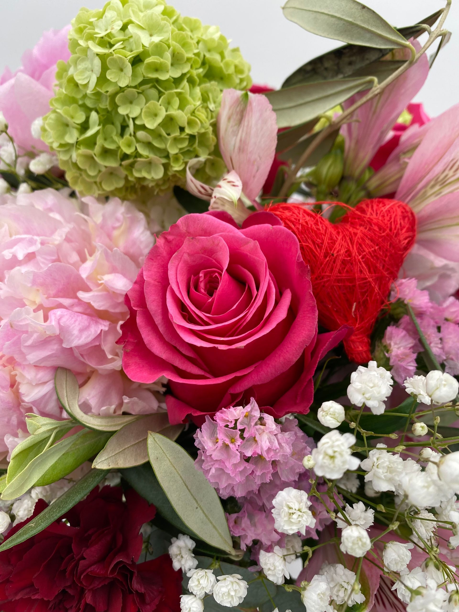 Frühsommerlicher Strauß