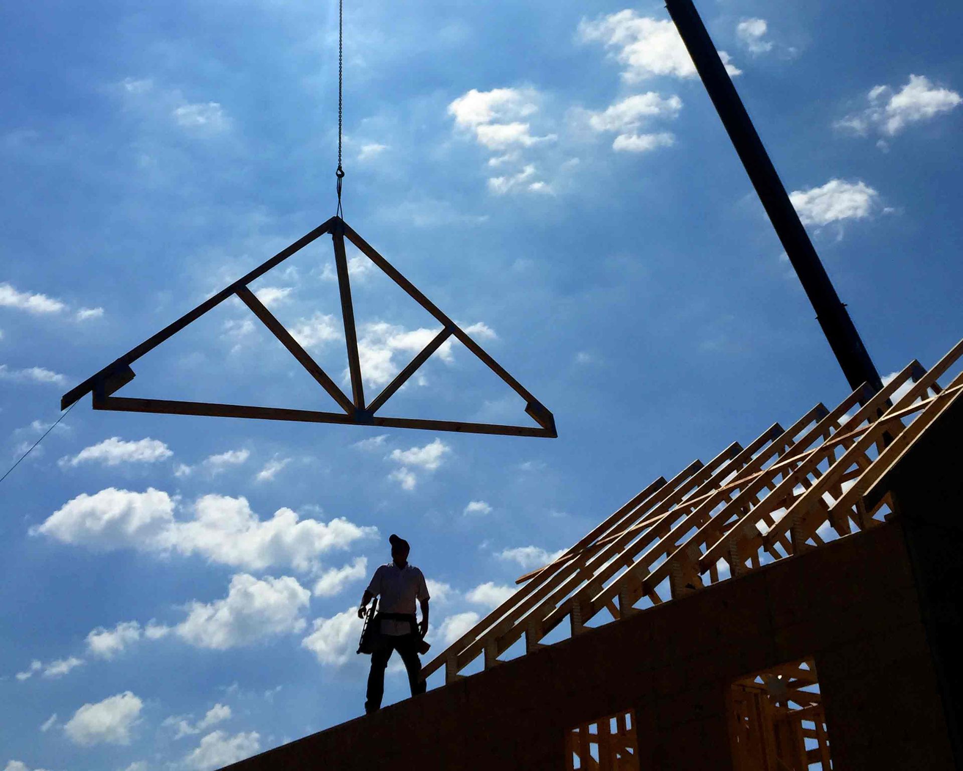 Roof Construction — Oklahoma City, OK — MRC Lifting Service