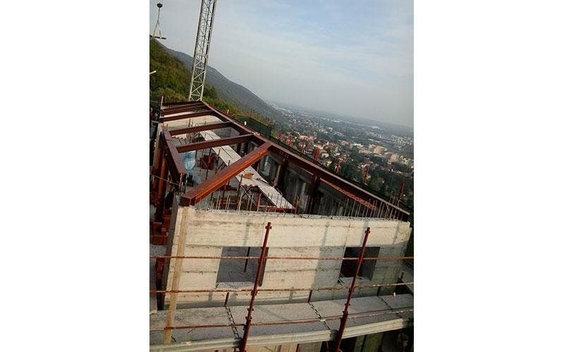 struttura in ferro per capannoni