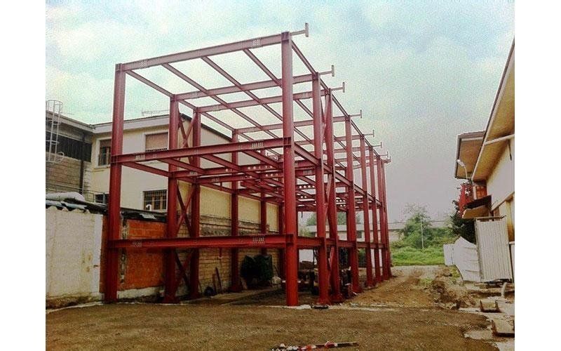prefabbricato in metallo