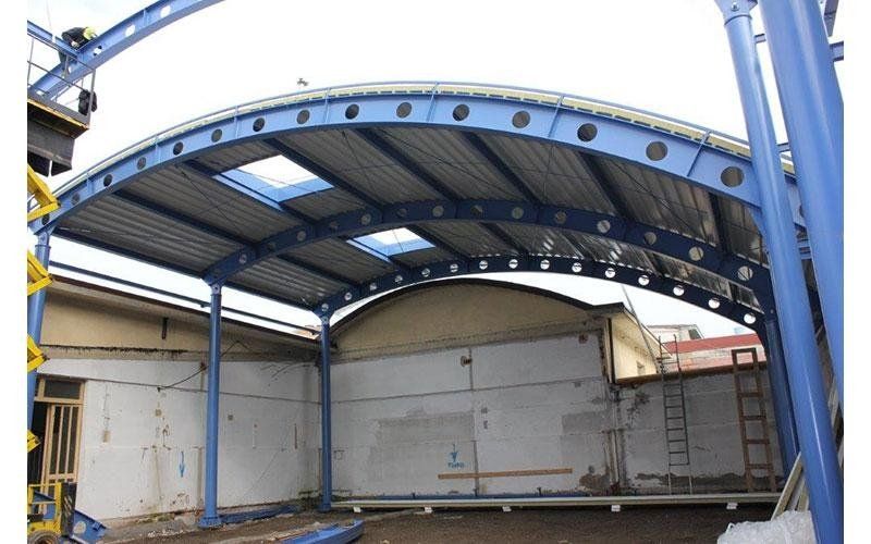 interno di un capannone industriale