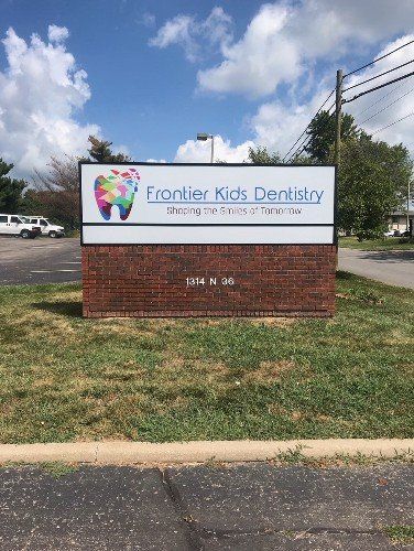 Frontier Kids Dental Display
