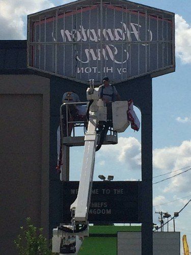 Hampton Inn Light Installation