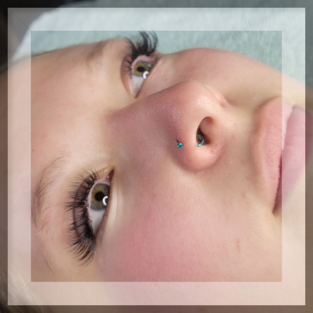 eyelash extension, volume lashes, lash extensions