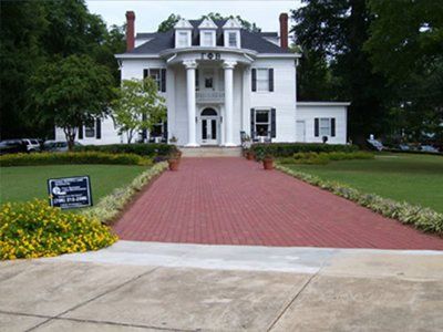 Huge House With Pathway — Watkinsville, GA — Four Seasons Lawn Maintenance