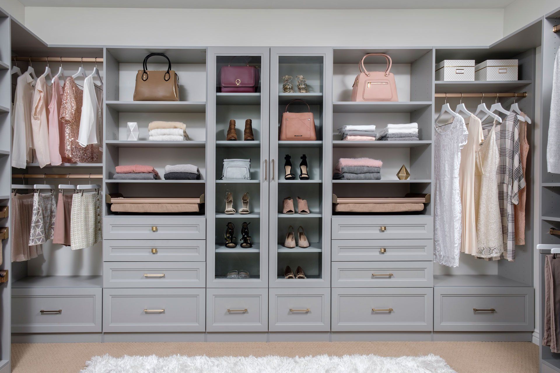 walk in closet