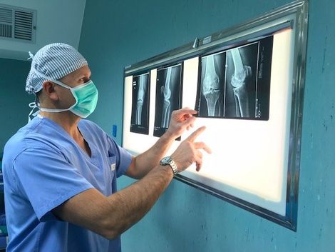 analisi frattura ginocchio Dott Pera La Spezia